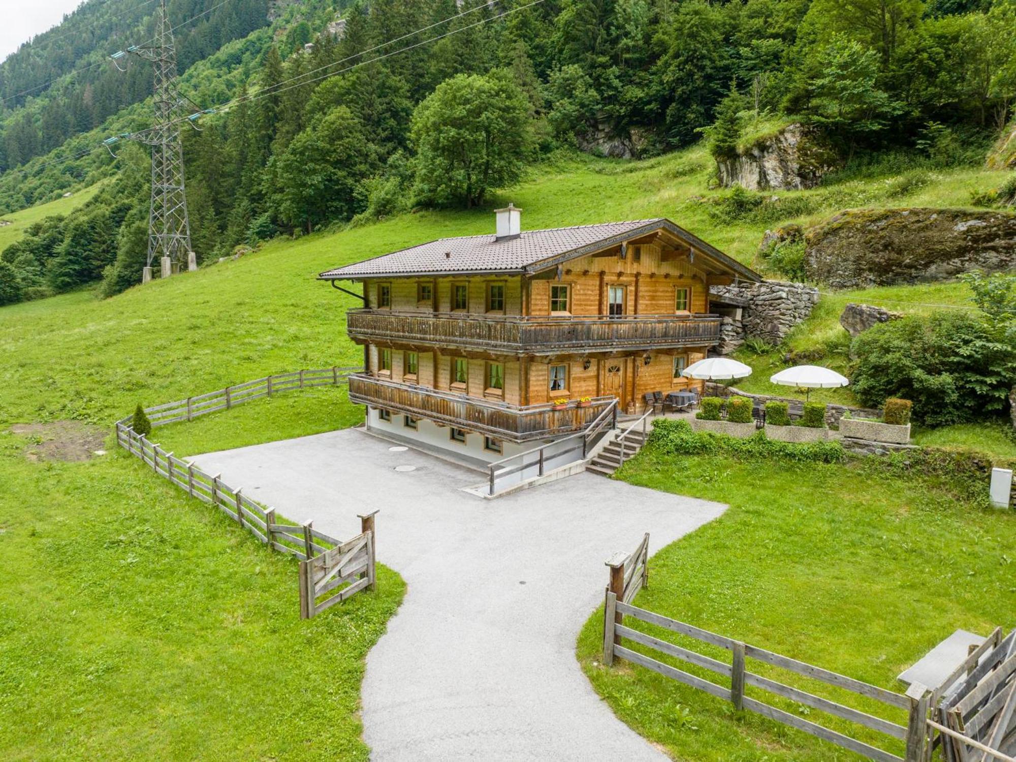 Schiestl's Landhaus Mayrhofen Exterior foto
